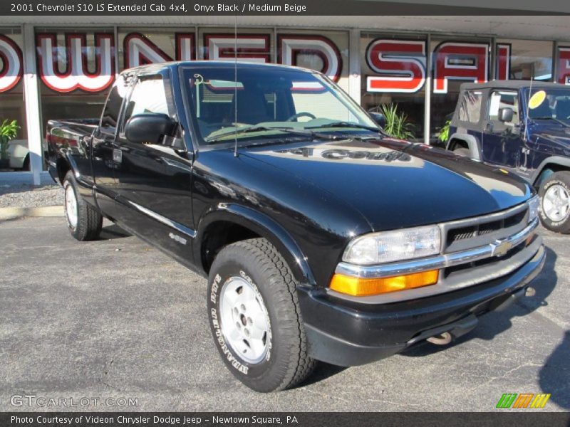 Onyx Black / Medium Beige 2001 Chevrolet S10 LS Extended Cab 4x4