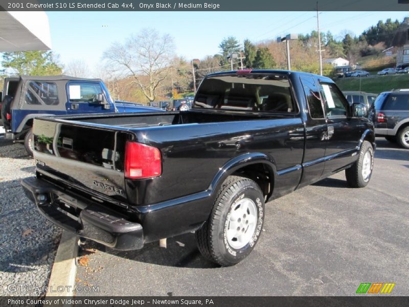 Onyx Black / Medium Beige 2001 Chevrolet S10 LS Extended Cab 4x4