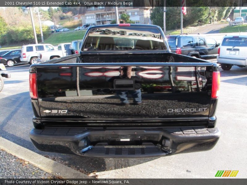 Onyx Black / Medium Beige 2001 Chevrolet S10 LS Extended Cab 4x4