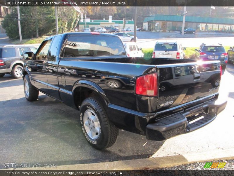 Onyx Black / Medium Beige 2001 Chevrolet S10 LS Extended Cab 4x4