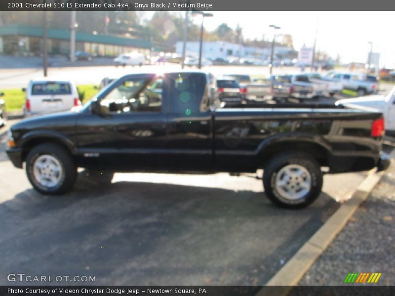 Onyx Black / Medium Beige 2001 Chevrolet S10 LS Extended Cab 4x4