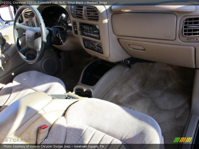 Onyx Black / Medium Beige 2001 Chevrolet S10 LS Extended Cab 4x4