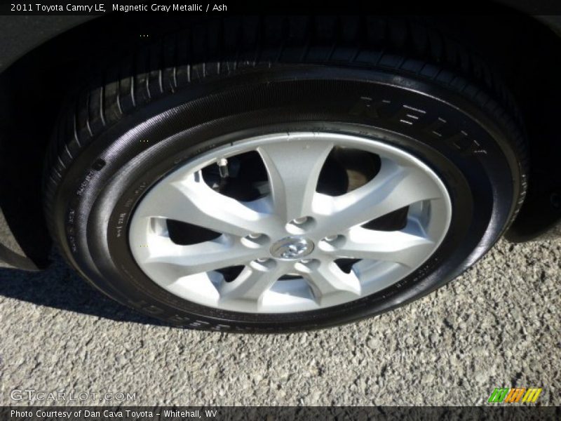 Magnetic Gray Metallic / Ash 2011 Toyota Camry LE