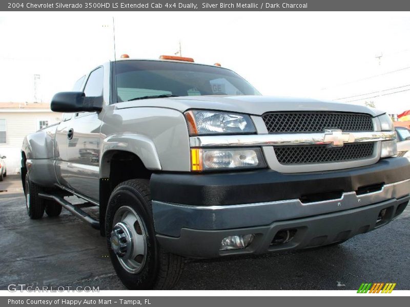 Silver Birch Metallic / Dark Charcoal 2004 Chevrolet Silverado 3500HD LS Extended Cab 4x4 Dually