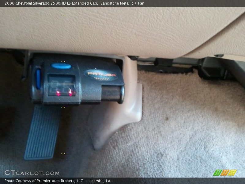 Sandstone Metallic / Tan 2006 Chevrolet Silverado 2500HD LS Extended Cab