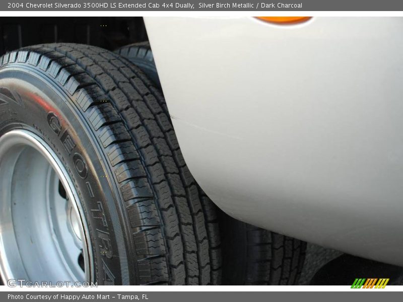 Silver Birch Metallic / Dark Charcoal 2004 Chevrolet Silverado 3500HD LS Extended Cab 4x4 Dually