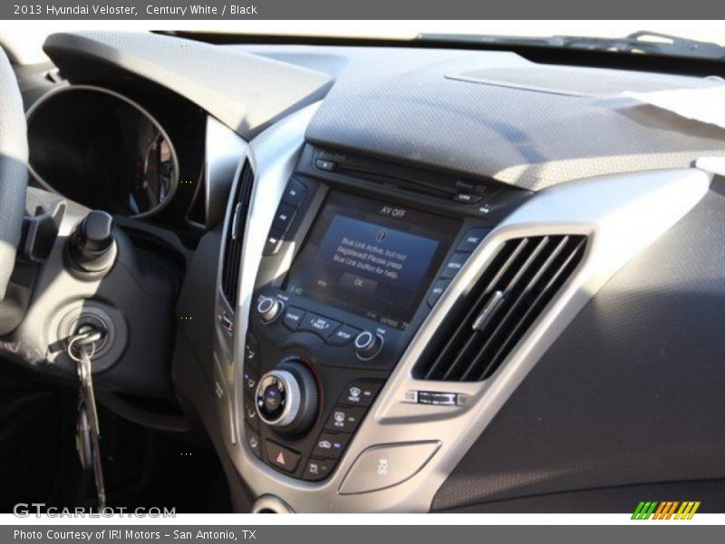 Century White / Black 2013 Hyundai Veloster