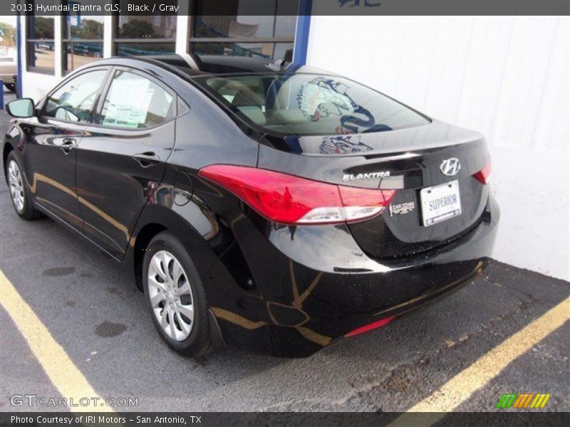 Black / Gray 2013 Hyundai Elantra GLS