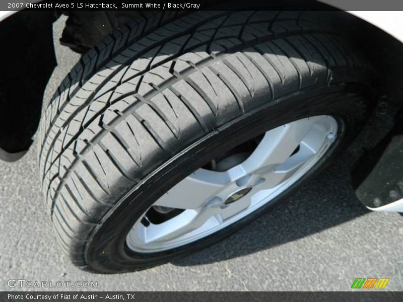 Summit White / Black/Gray 2007 Chevrolet Aveo 5 LS Hatchback