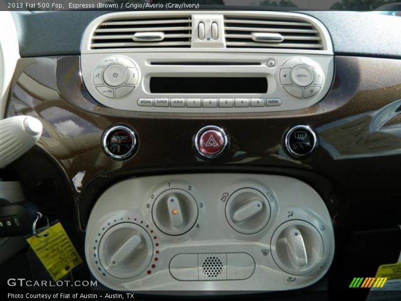 Espresso (Brown) / Grigio/Avorio (Gray/Ivory) 2013 Fiat 500 Pop