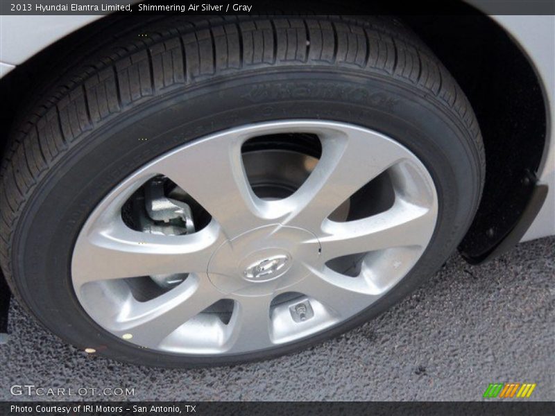 Shimmering Air Silver / Gray 2013 Hyundai Elantra Limited
