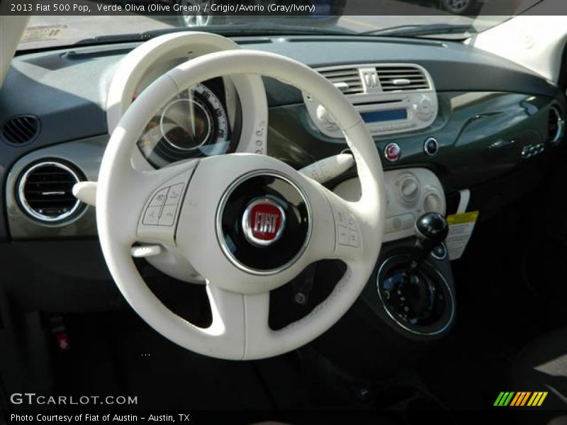 Verde Oliva (Olive Green) / Grigio/Avorio (Gray/Ivory) 2013 Fiat 500 Pop