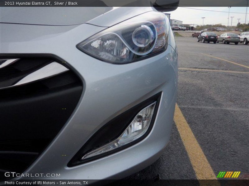 Silver / Black 2013 Hyundai Elantra GT