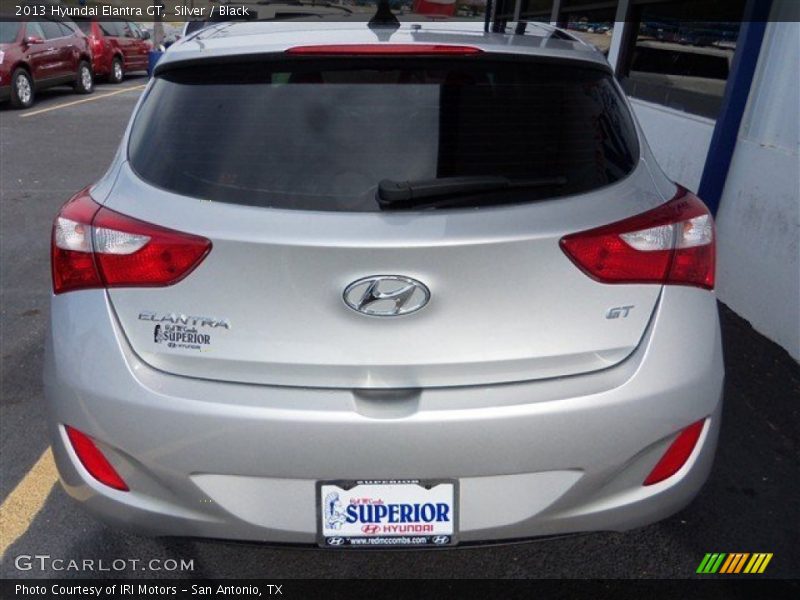 Silver / Black 2013 Hyundai Elantra GT