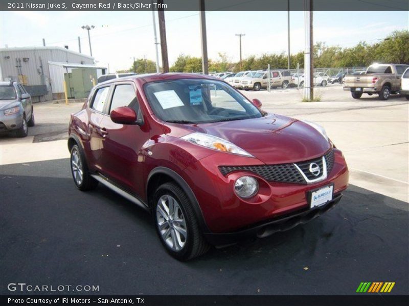 Cayenne Red / Black/Silver Trim 2011 Nissan Juke S