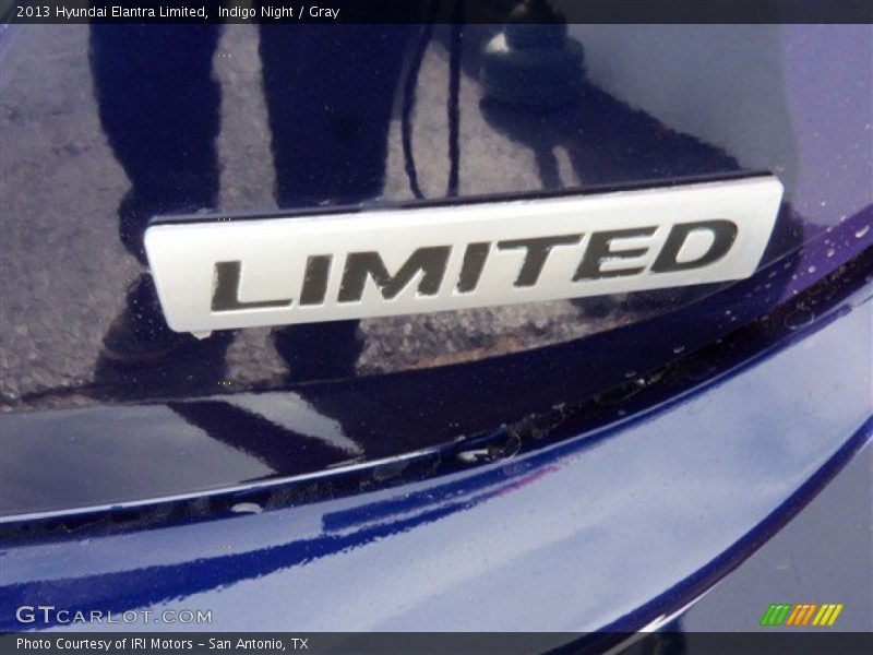 Indigo Night / Gray 2013 Hyundai Elantra Limited