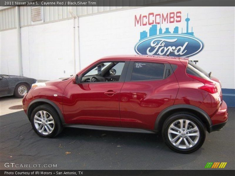 Cayenne Red / Black/Silver Trim 2011 Nissan Juke S