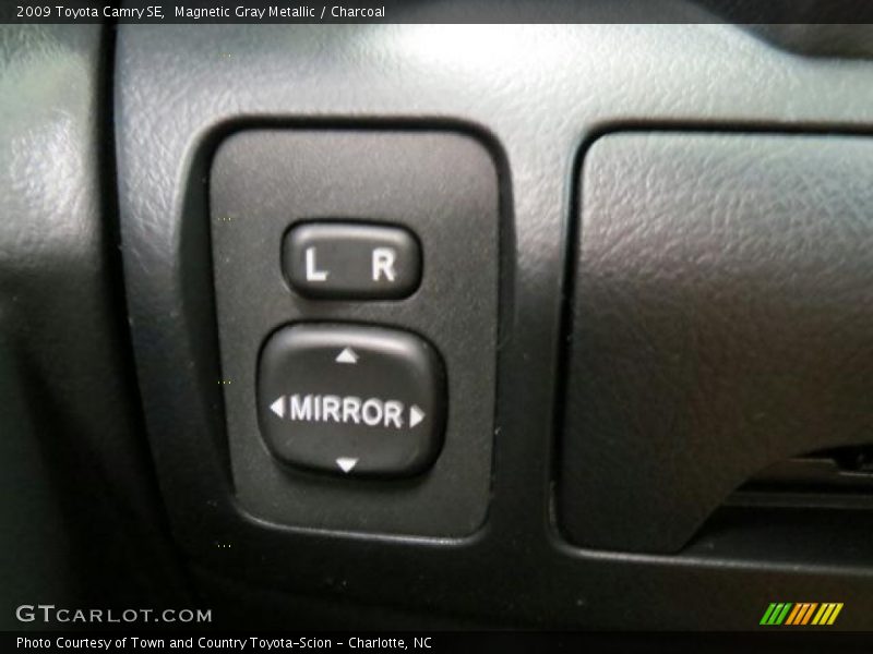 Magnetic Gray Metallic / Charcoal 2009 Toyota Camry SE