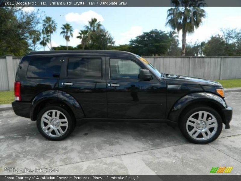 Brilliant Black Crystal Pearl / Dark Slate Gray 2011 Dodge Nitro Heat