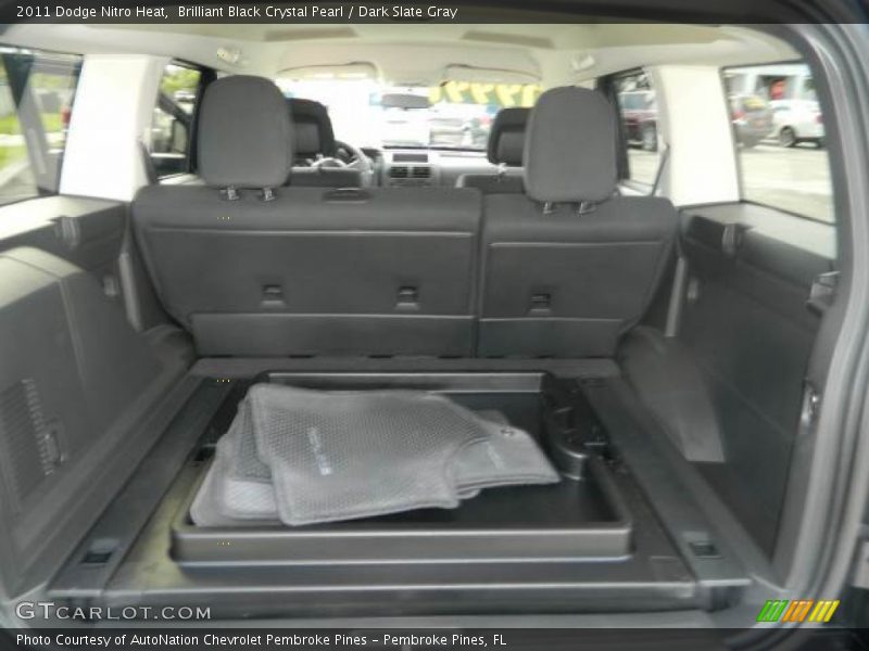 Brilliant Black Crystal Pearl / Dark Slate Gray 2011 Dodge Nitro Heat