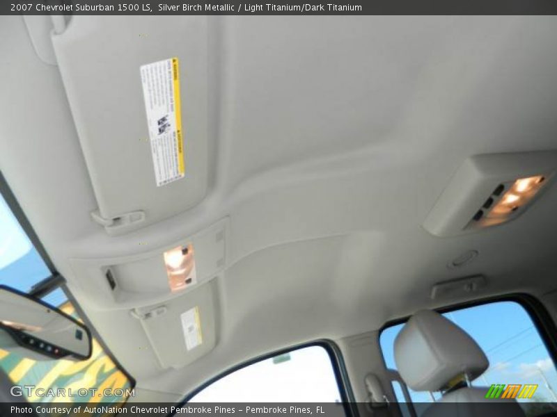 Silver Birch Metallic / Light Titanium/Dark Titanium 2007 Chevrolet Suburban 1500 LS