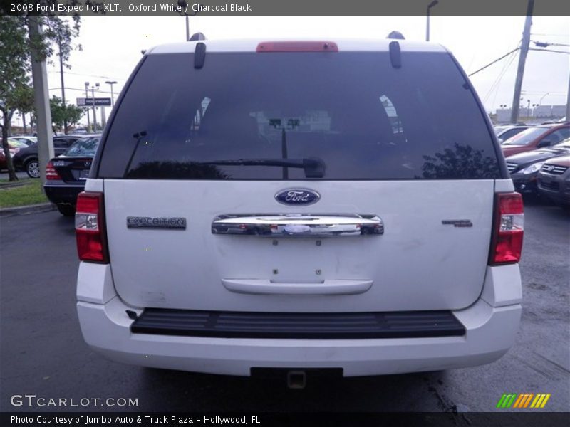 Oxford White / Charcoal Black 2008 Ford Expedition XLT