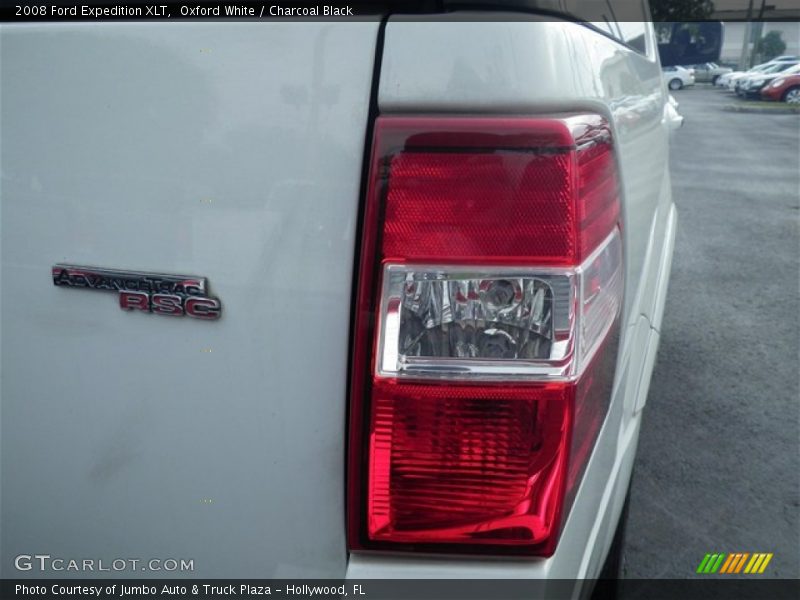 Oxford White / Charcoal Black 2008 Ford Expedition XLT