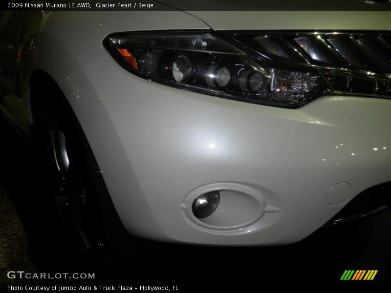 Glacier Pearl / Beige 2009 Nissan Murano LE AWD