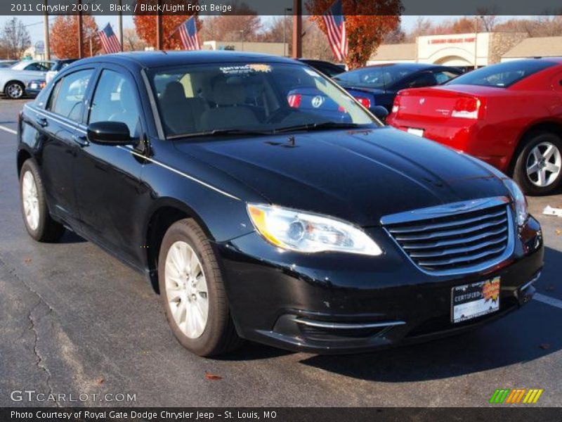 Black / Black/Light Frost Beige 2011 Chrysler 200 LX