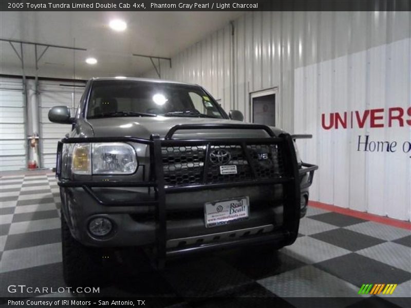 Phantom Gray Pearl / Light Charcoal 2005 Toyota Tundra Limited Double Cab 4x4