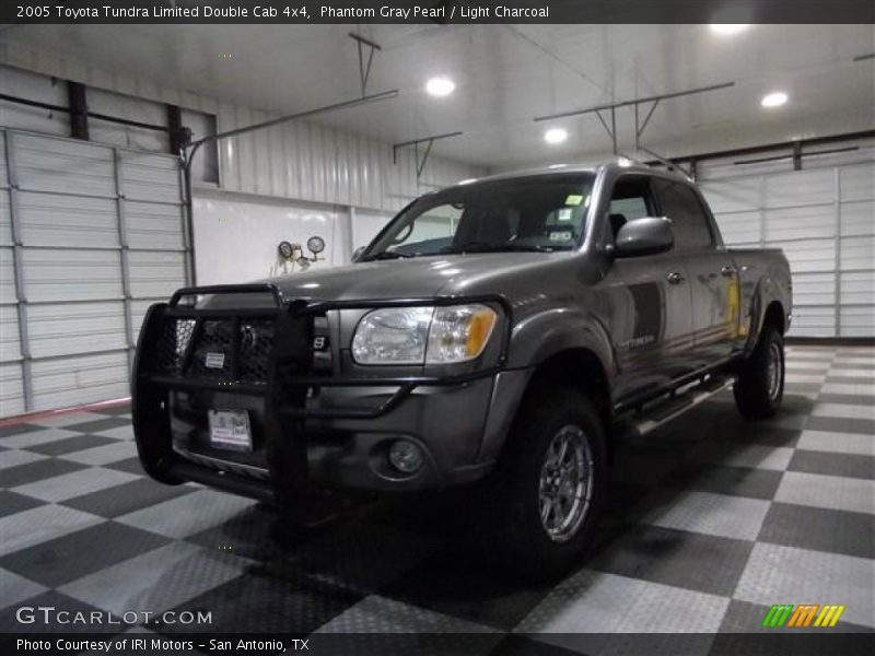 Phantom Gray Pearl / Light Charcoal 2005 Toyota Tundra Limited Double Cab 4x4