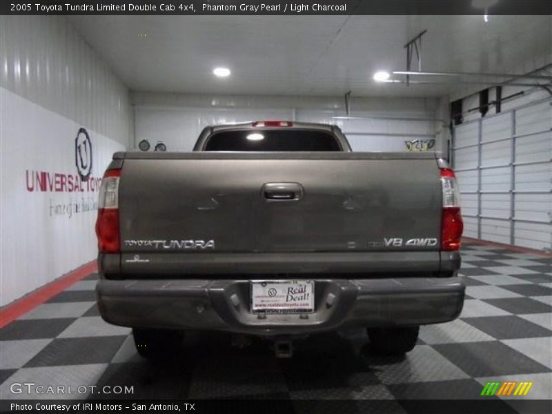 Phantom Gray Pearl / Light Charcoal 2005 Toyota Tundra Limited Double Cab 4x4