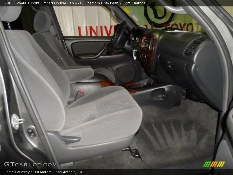 Phantom Gray Pearl / Light Charcoal 2005 Toyota Tundra Limited Double Cab 4x4