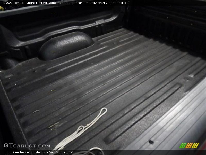 Phantom Gray Pearl / Light Charcoal 2005 Toyota Tundra Limited Double Cab 4x4