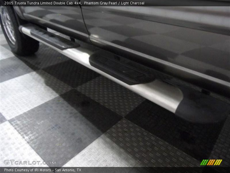 Phantom Gray Pearl / Light Charcoal 2005 Toyota Tundra Limited Double Cab 4x4