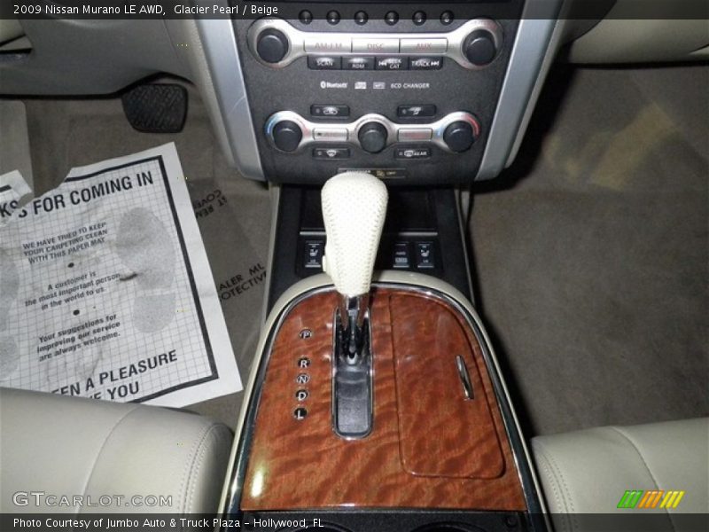 Glacier Pearl / Beige 2009 Nissan Murano LE AWD