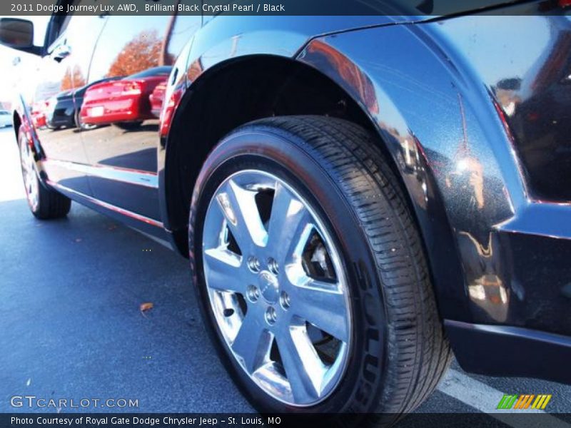 2011 Journey Lux AWD Wheel