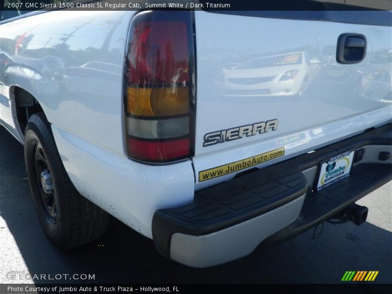 Summit White / Dark Titanium 2007 GMC Sierra 1500 Classic SL Regular Cab