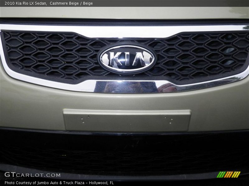Cashmere Beige / Beige 2010 Kia Rio LX Sedan