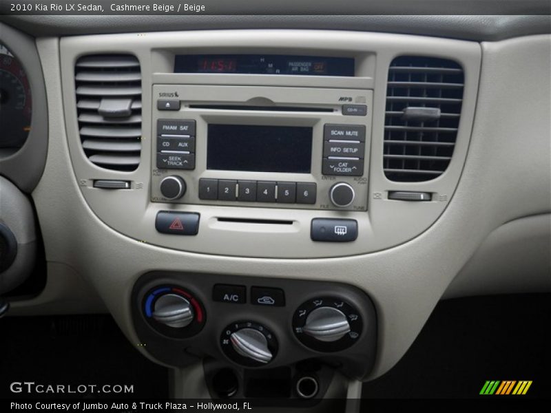 Controls of 2010 Rio LX Sedan