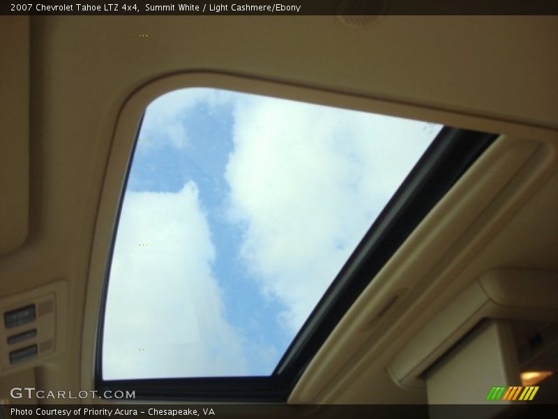 Summit White / Light Cashmere/Ebony 2007 Chevrolet Tahoe LTZ 4x4