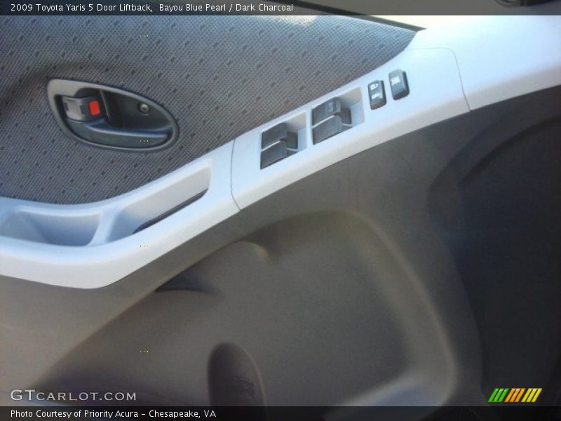 Bayou Blue Pearl / Dark Charcoal 2009 Toyota Yaris 5 Door Liftback