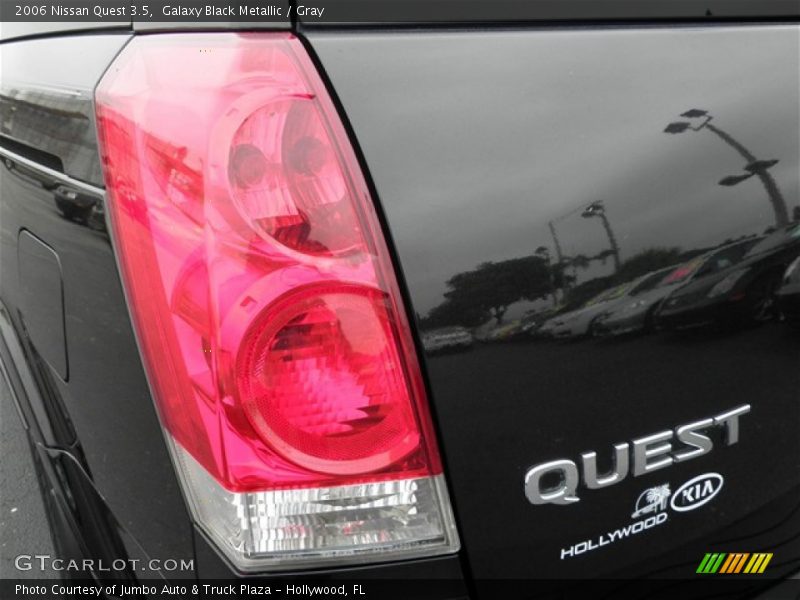 Galaxy Black Metallic / Gray 2006 Nissan Quest 3.5