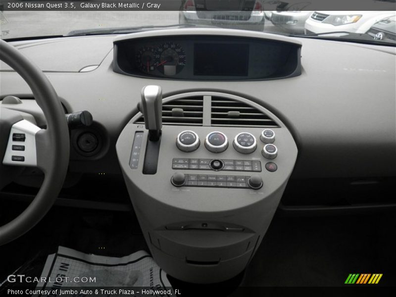 Galaxy Black Metallic / Gray 2006 Nissan Quest 3.5