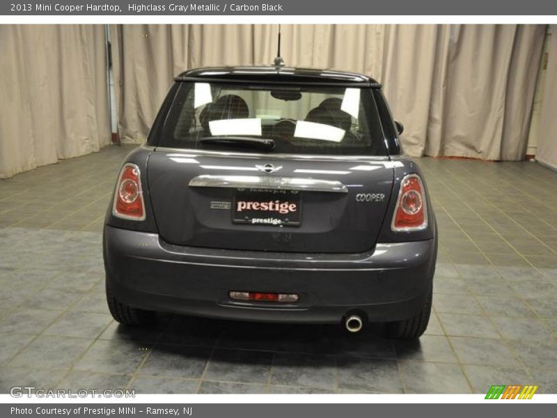 Highclass Gray Metallic / Carbon Black 2013 Mini Cooper Hardtop