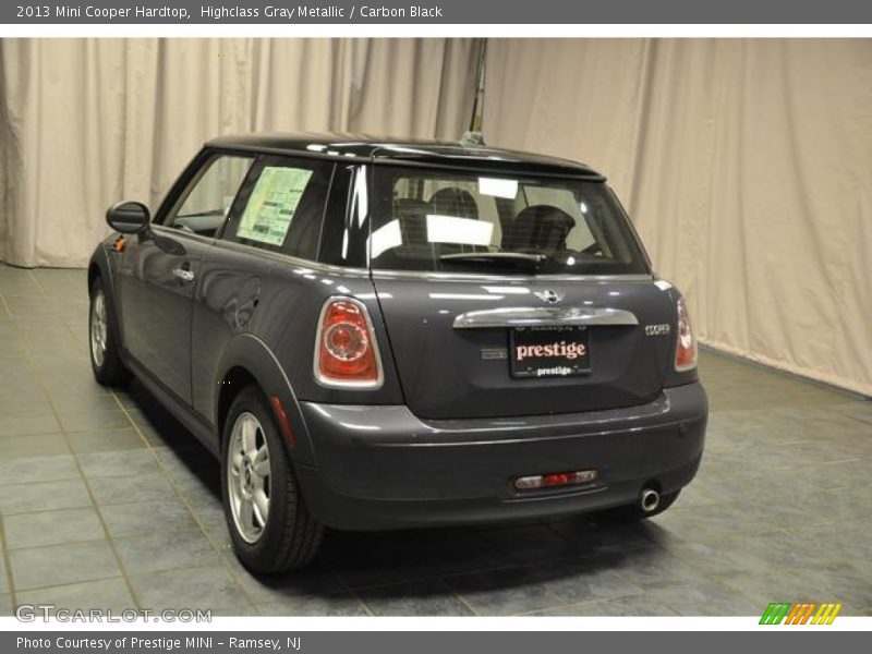 Highclass Gray Metallic / Carbon Black 2013 Mini Cooper Hardtop