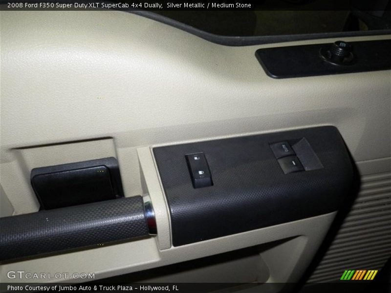 Silver Metallic / Medium Stone 2008 Ford F350 Super Duty XLT SuperCab 4x4 Dually