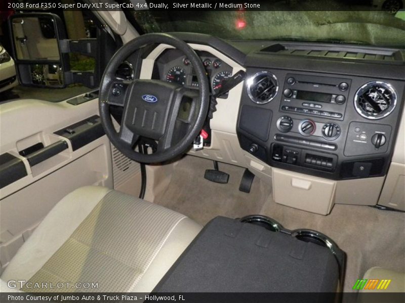 Silver Metallic / Medium Stone 2008 Ford F350 Super Duty XLT SuperCab 4x4 Dually