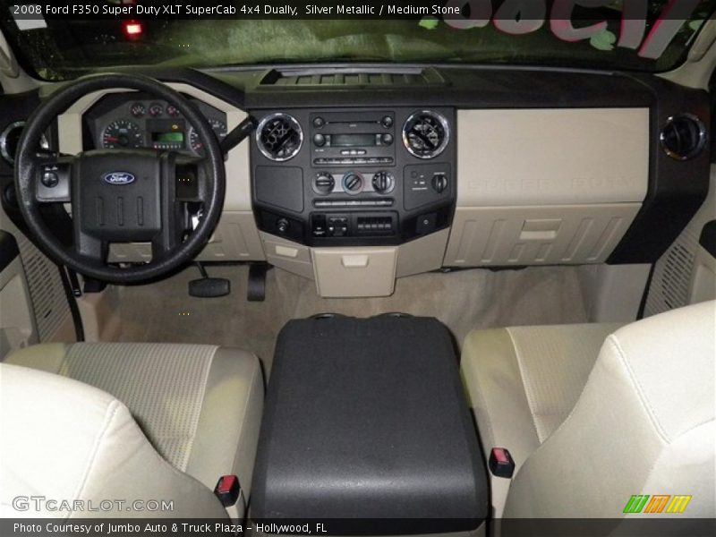 Silver Metallic / Medium Stone 2008 Ford F350 Super Duty XLT SuperCab 4x4 Dually