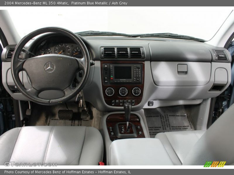 Dashboard of 2004 ML 350 4Matic